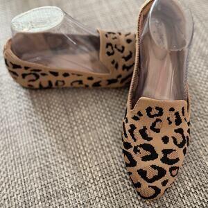 SEYCHELLES Knit Leopard/Cheetah Print Flat Loafer Memory Foam Insoles Beige 8.5